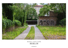 Load image into Gallery viewer, CITY LIFE - BERLIN
