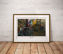 Charger l&#39;image dans la galerie, CITY LIFE - BERLIN
